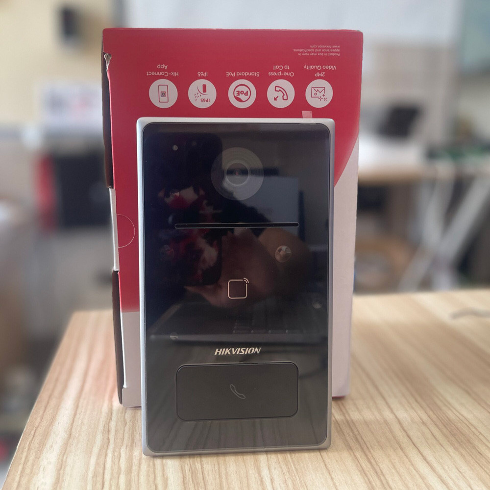 Camera chuông cửa IP Wifi Hikvision DS-KV6133-WME1