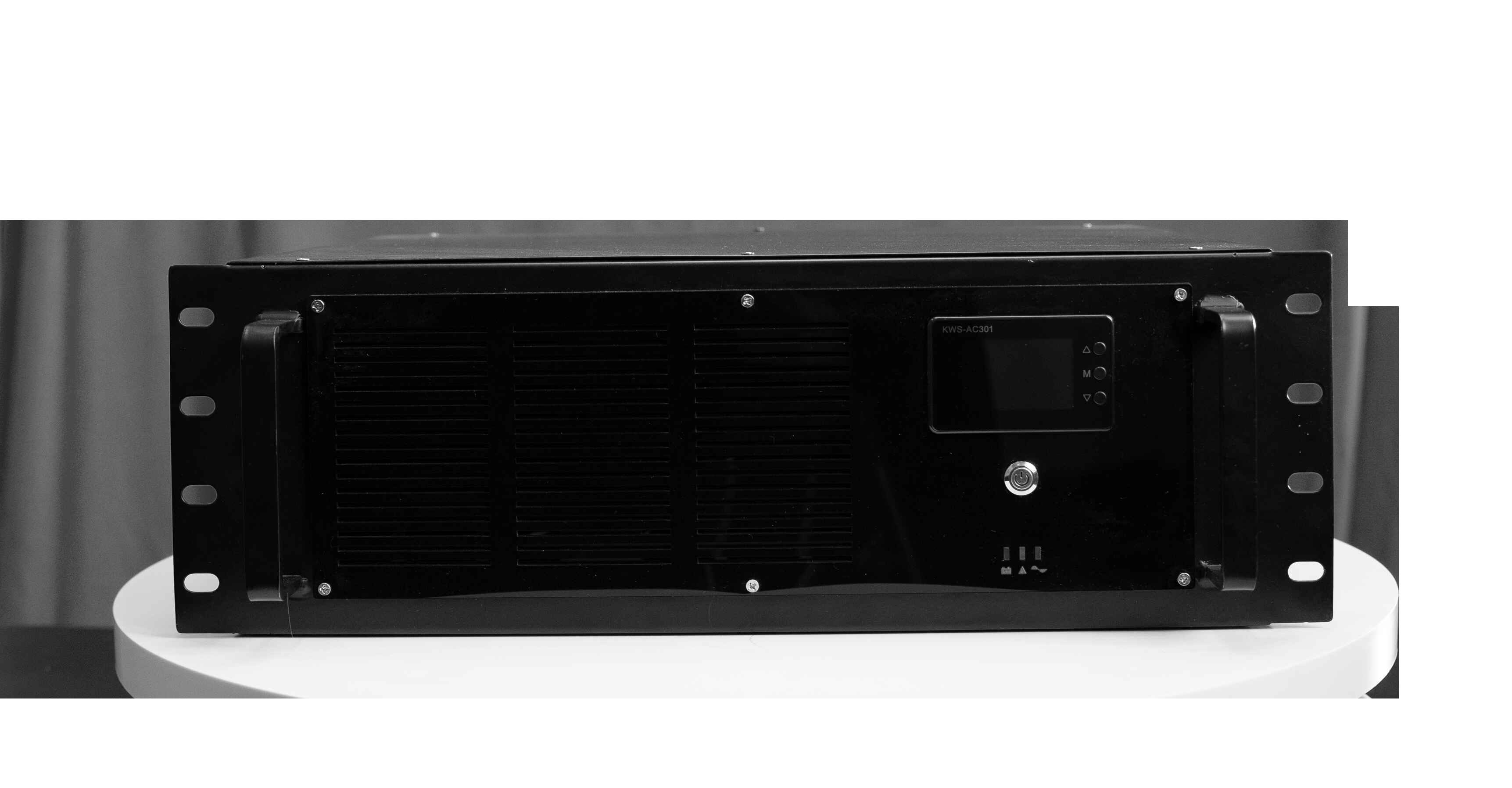 BỘ LƯU ĐIỆN MHPRO 3000 loại 1500W (UPS)